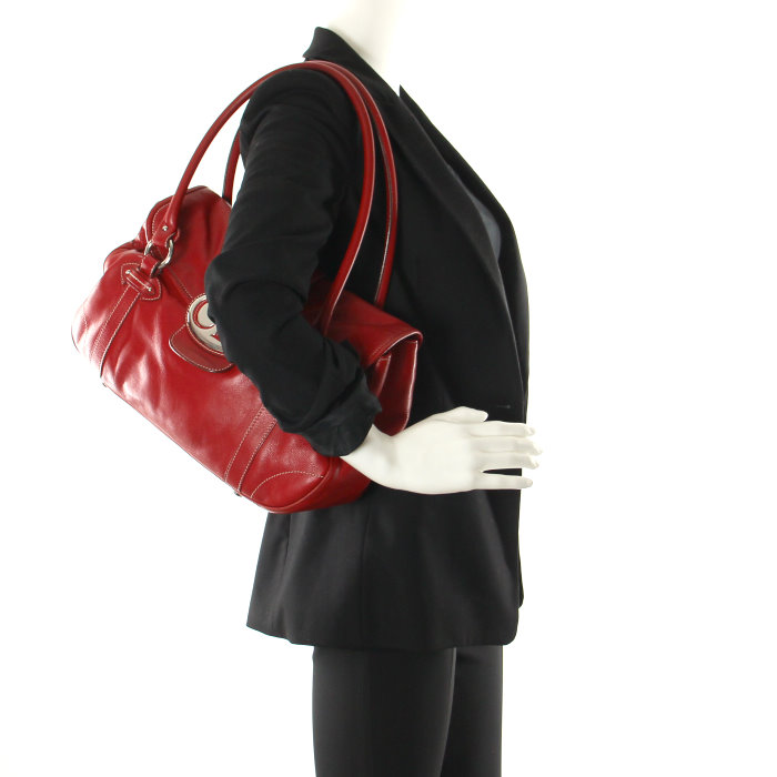 Christian Dior in red leather - Detail D1