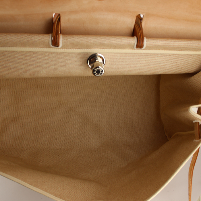 Borsa da viaggio Hermes Herbag in tela beige e pelle naturale - Detail D4