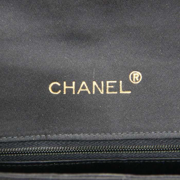 Chanel sac en satin matelassé noir à motif de spiral - Detail D3