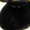 Chanel Vanity in black patent leather - Detail D2 thumbnail