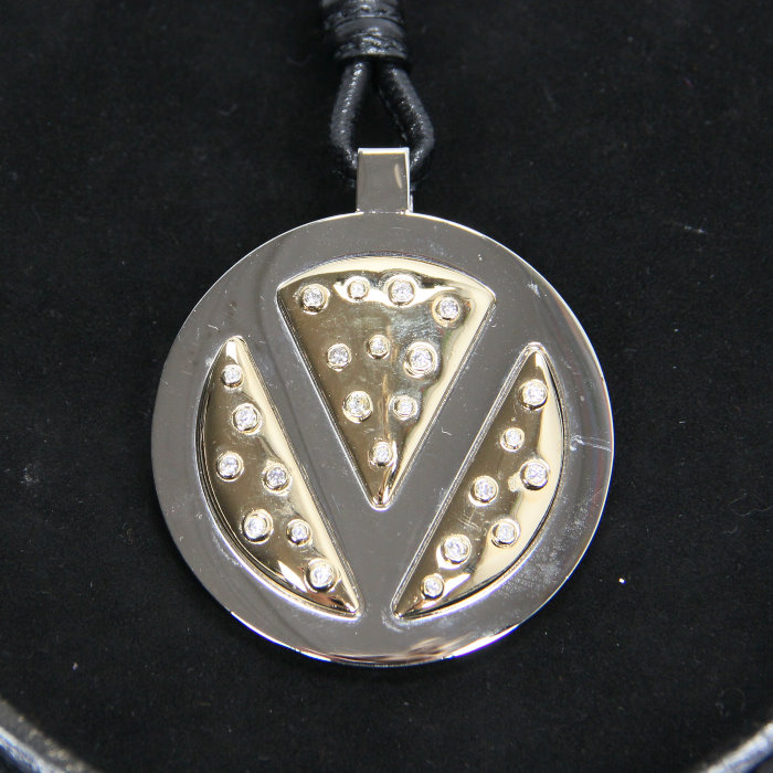 Valentino Garavani in black suede - Detail D4