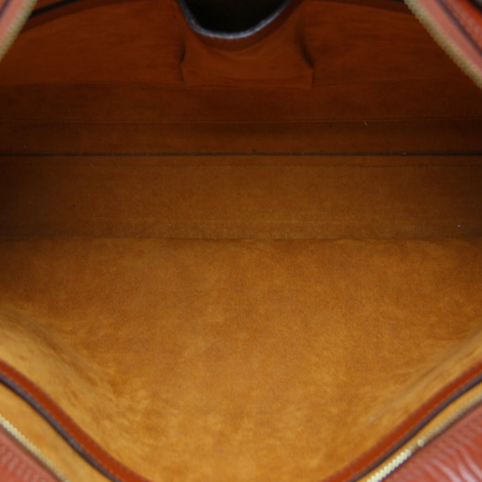 Louis Vuitton Sorbonne in brown epi leather - Detail D3