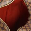 Borsa Louis Vuitton Naviglio in tela cerata con motivo a scacchi e pelle marrone - Detail D2 thumbnail
