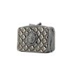 Chanel clutch in grey-silver leather - 00pp thumbnail