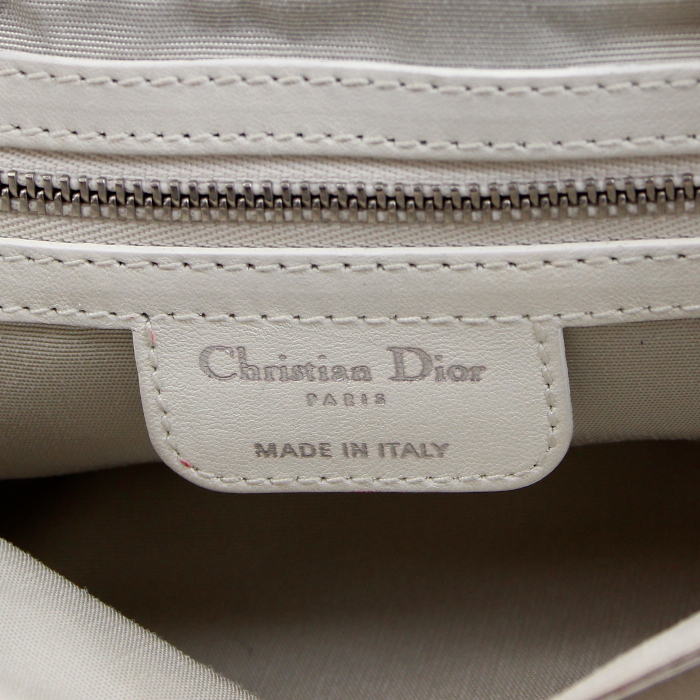Dior Dior New Lock handbag in white leather cannage - Detail D4