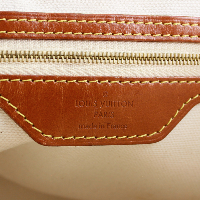 Louis Vuitton Limited edition in monogram canvas and natural leather - Detail D3