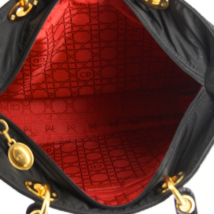 Christian Dior Lady Dior large model Bag in black cannage canvas and patent leather - Detail D2