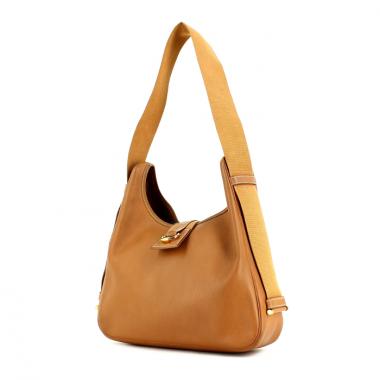 Hermès sac Tsako en cuir gold