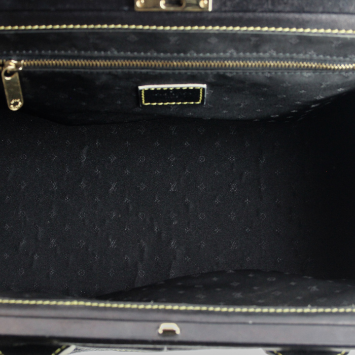 Louis Vuitton L'ingenieux en cuir noir - Detail D2