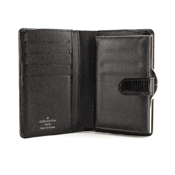 Louis Vuitton wallet in black epi leather - Detail D1