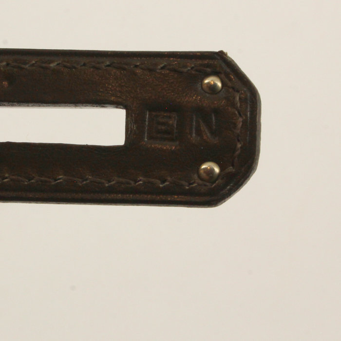 Hermes Kelly 28 cm en cuir kaki - Detail D4