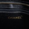 Bolso de mano Medaillon - Bag en charol acolchado negro - Detail D3 thumbnail