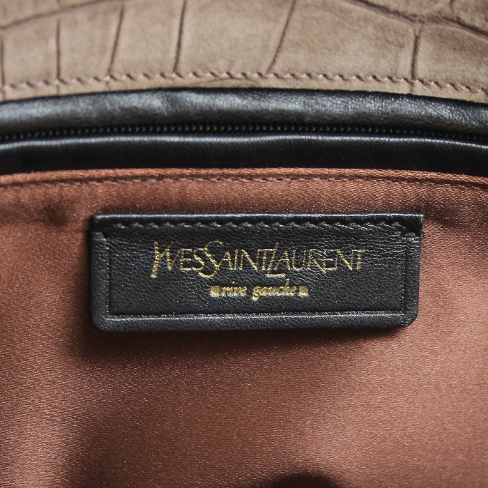 Yves Saint Laurent sac en daim marron imitation crocodile - Detail D5