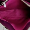 Louis Vuitton in purple epi leather - Detail D3 thumbnail