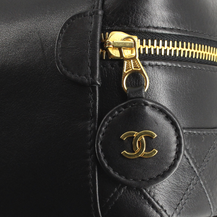 Chanel vanity case in black box leather - Detail D4