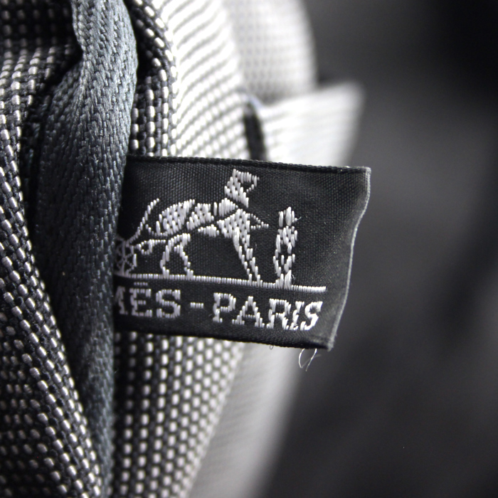 Sac à main Hermes en toile gris anthracite - Detail D3