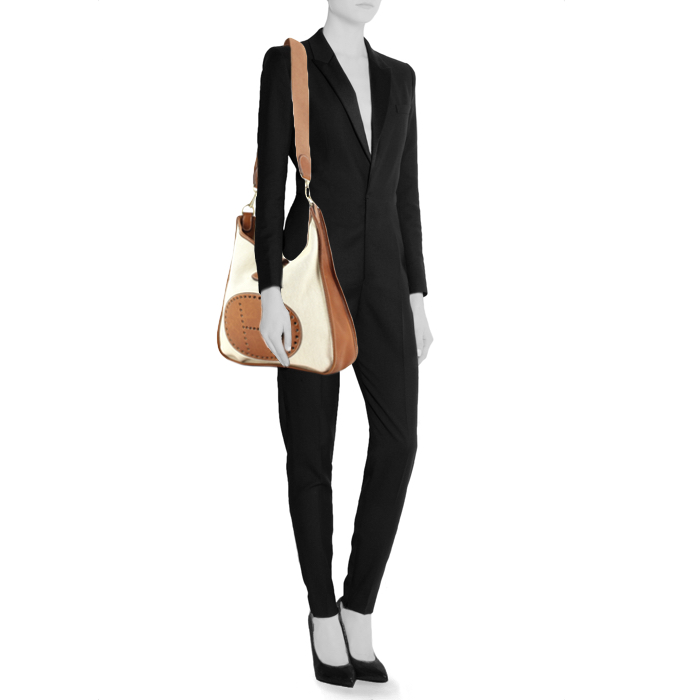 Hermes large model handbag in beige canvas and brown leather - Detail D1