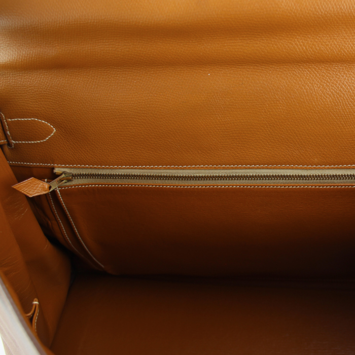 Sac à main Hermes Kelly 40 cm en cuir Courchevel gold - Detail D3