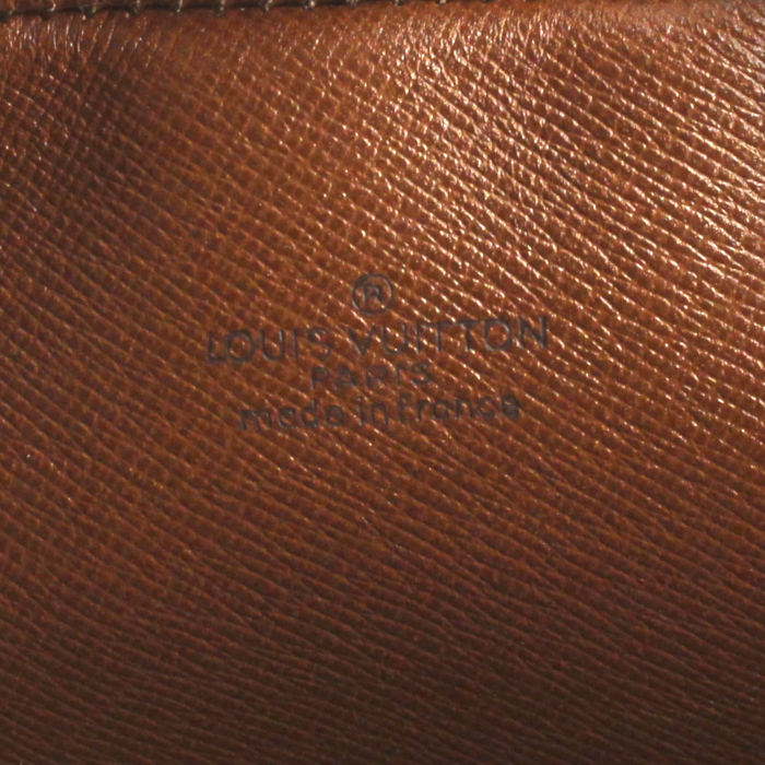 Louis Vuitton pouch in monogram canvas and natural leather - Detail D3