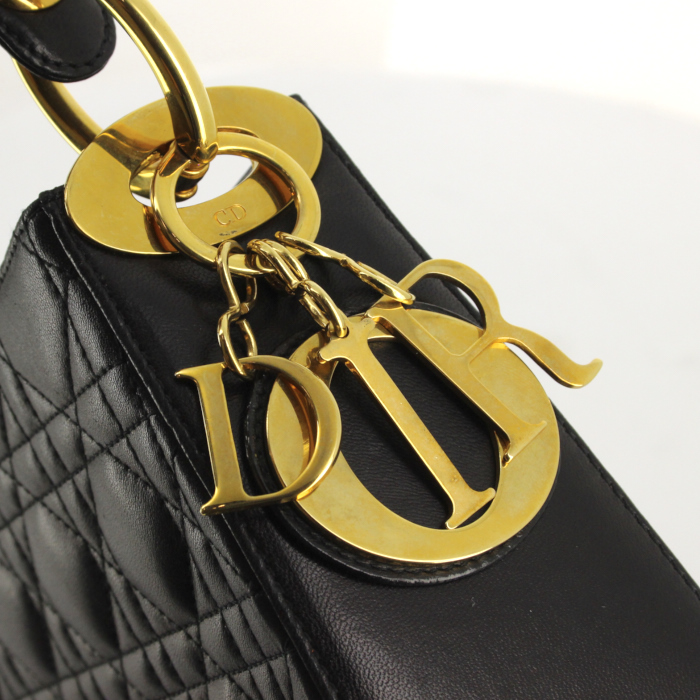 Dior sac à main en cuir cannage noir - Detail D4