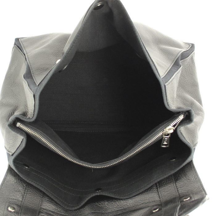 Yves Saint Laurent bolso de mano Muse Two modelo pequeño en cuero negro y lona negra - Detail D3