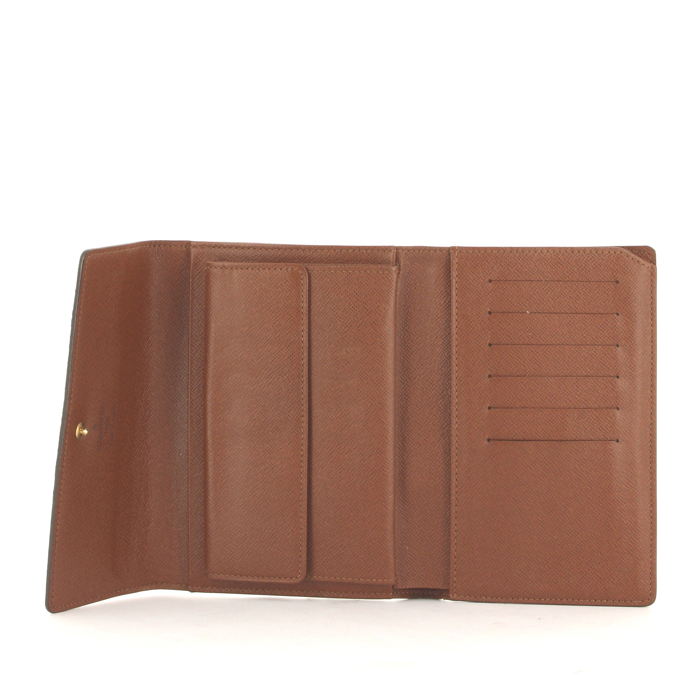 Louis Vuitton wallet in monogram canvas - Detail D1