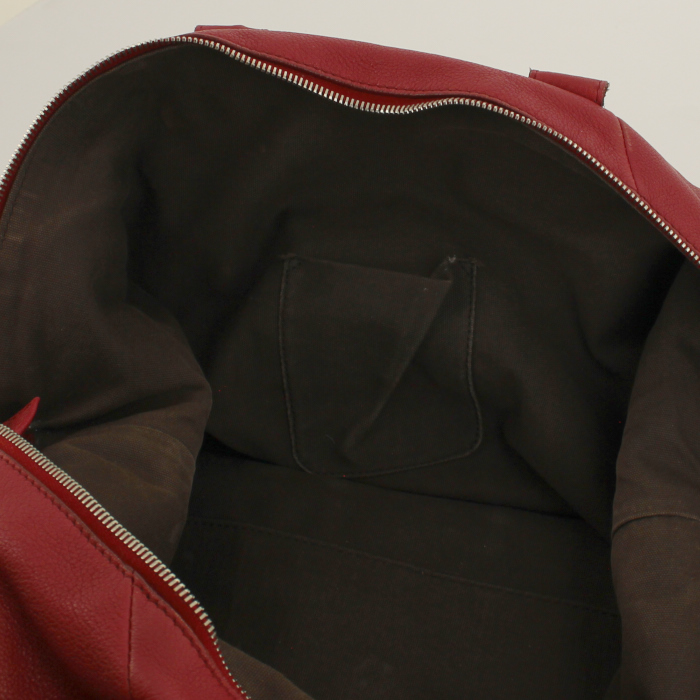 Bolso de mano Yves Saint Laurent Easy modelo mediano en cuero rojo - Detail D4