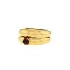 Piaget bague double joncs en or jaune et rubis  - 00pp thumbnail