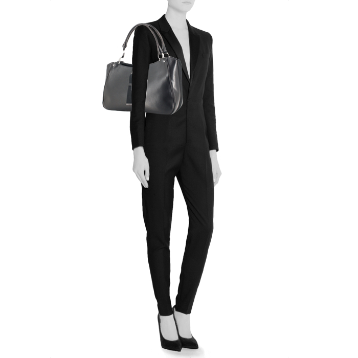 Handbag in canvas and black leather - Detail D1