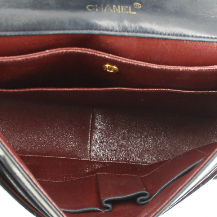 Chanel Vintage en cuir matelassé bleu  - Detail D3