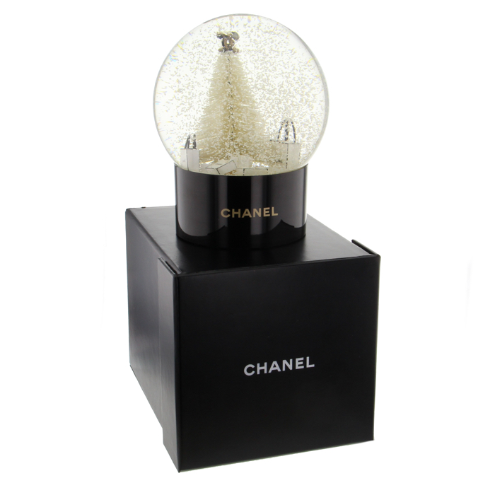  Chanel boule de noël  - Detail D1
