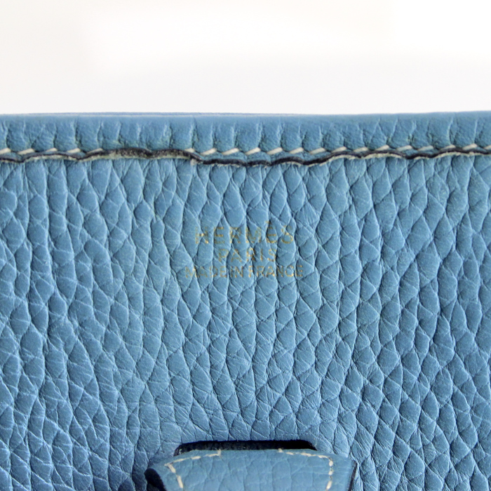 Borsa Hermes Evelyne modello medio in cuir taurillon clemence blu - Detail D4
