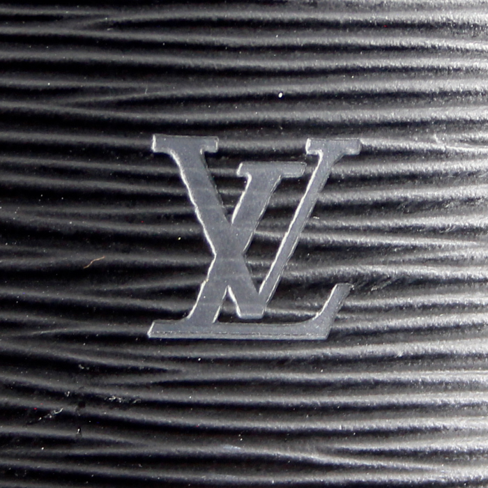Beauty Louis Vuitton Cannes in pelle Epi nera - Detail D3