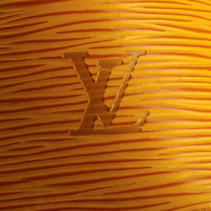 Louis Vuitton sac à main petit Noé en cuir épi jaune - Detail D3