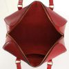 Sac à main Louis Vuitton Soufflot en cuir épi rouge  - Detail D2 thumbnail
