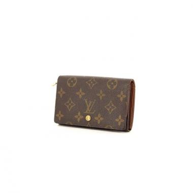 Louis Vuitton wallet in monogram canvas