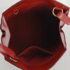 Louis Vuitton Cluny bag in red epi leather - Detail D2 thumbnail