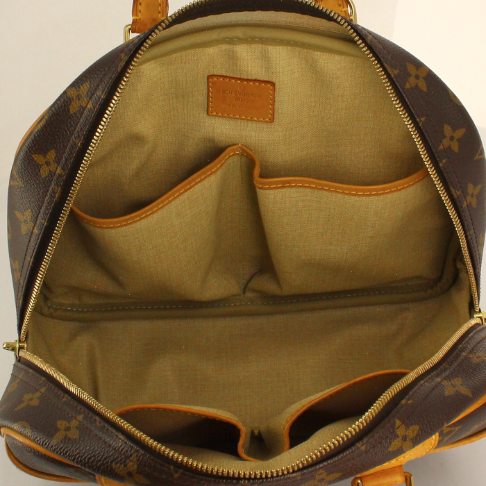 Louis Vuitton Trouville handbag in monogram canvas and natural leather - Detail D2