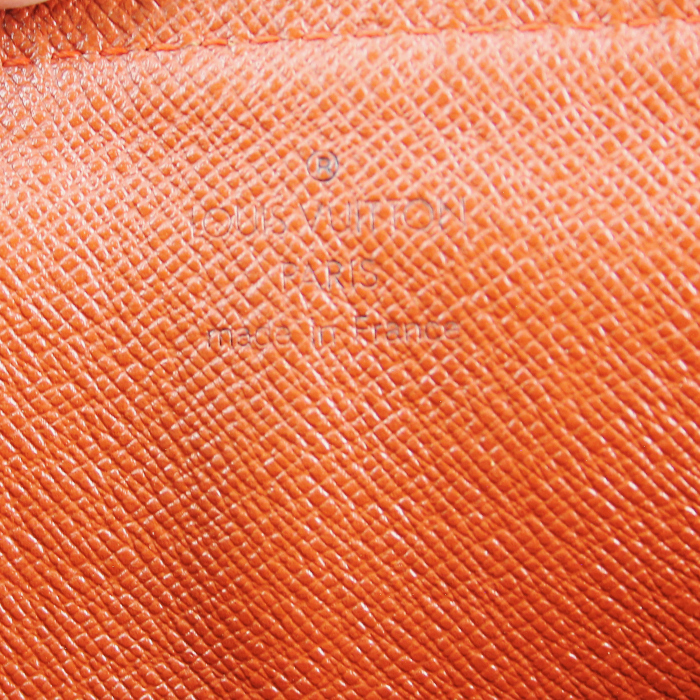 Bolso de mano Louis Vuitton Papillon en lona a cuadros revestida ébano y cuero marrón - Detail D3