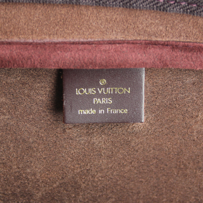 Weekend bag in burgundy taiga leather - Detail D4