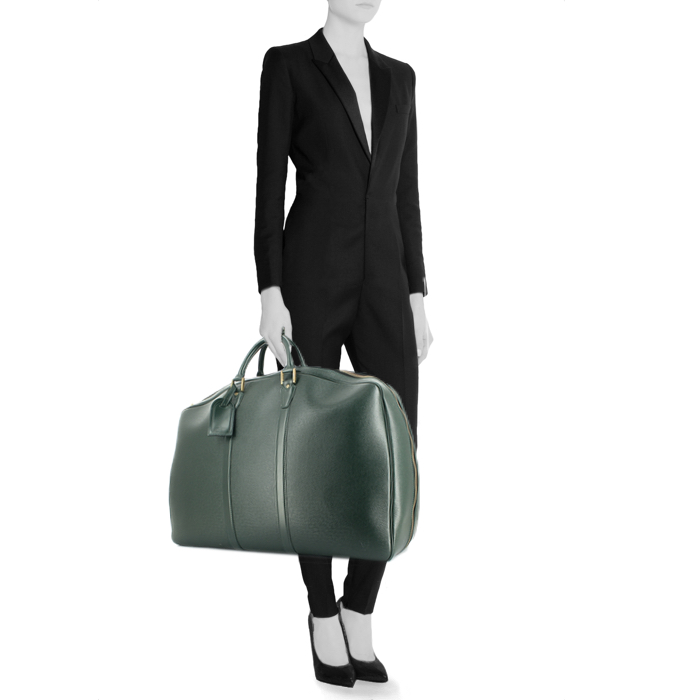 Travel bag in green taiga leather - Detail D1