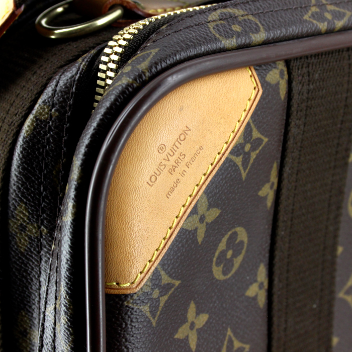 Valise Louis Vuitton Satellite en toile monogram et cuir naturel - Detail D3