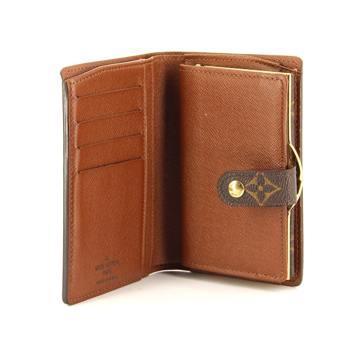 Louis Vuitton wallet in monogram canvas - Detail D2
