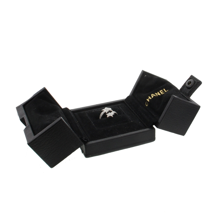 Chanel bague Comètes grand modèle en or blanc et diamants - Detail D2