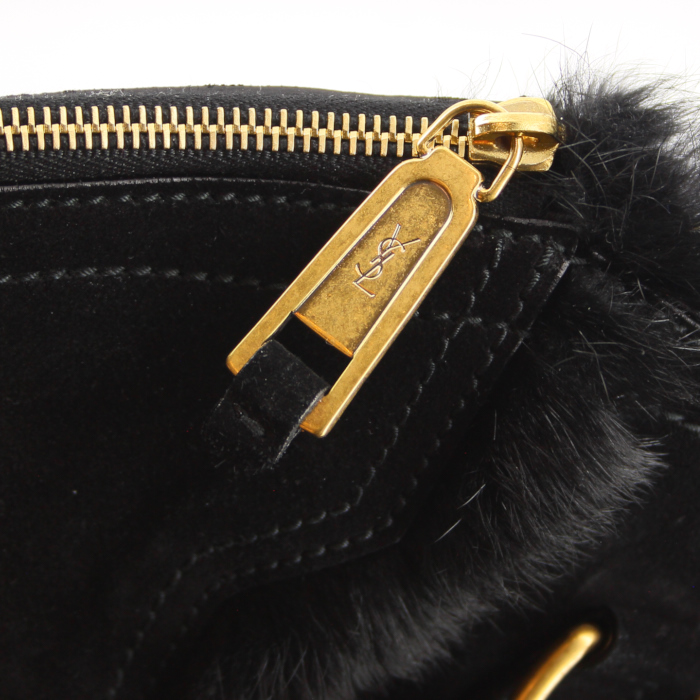 Saint Laurent Downtown Small model handbag in suede and black furr - Detail D4
