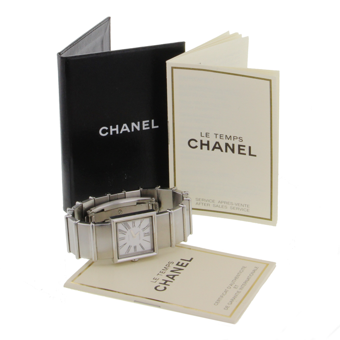 Montre Chanel Mademoiselle en acier Vers 2000
