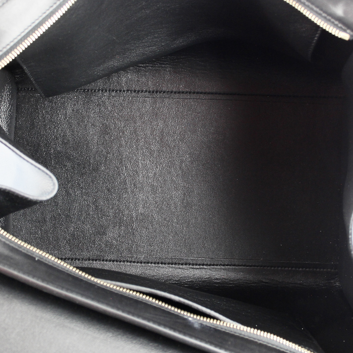 Celine bolso Trapeze modelo grande en cuero negro y azul y ante beige - Detail D2