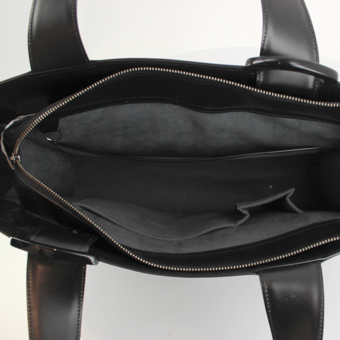 Louis Vuitton sac en cuir épi noir - Detail D2