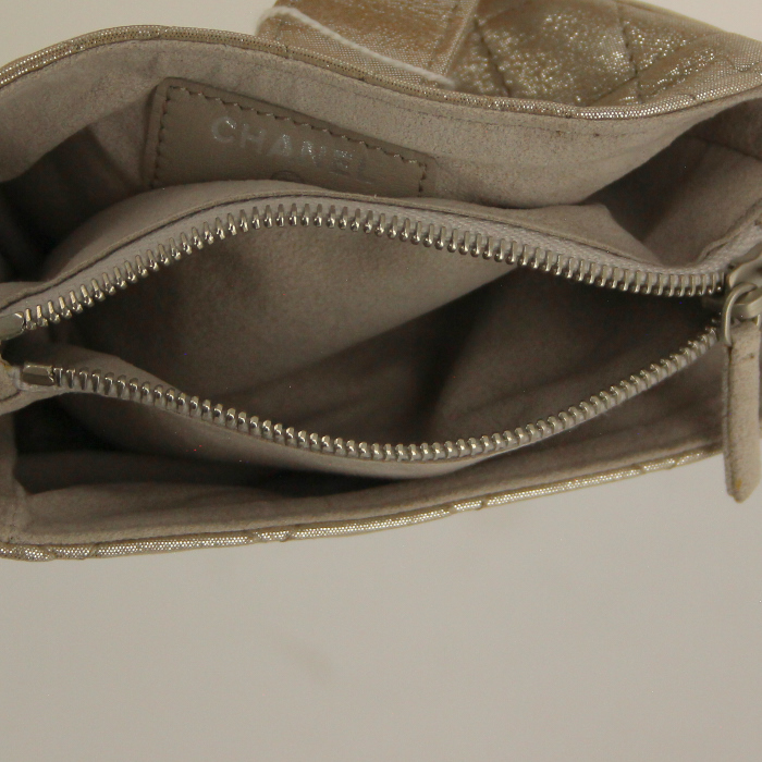 Wallet in silver quilted leather - Detail D1