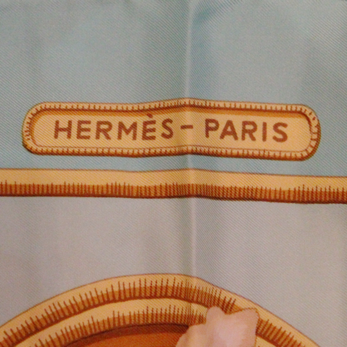 Hermès carré Caraïbes en twill de soie turquoise - Detail D1